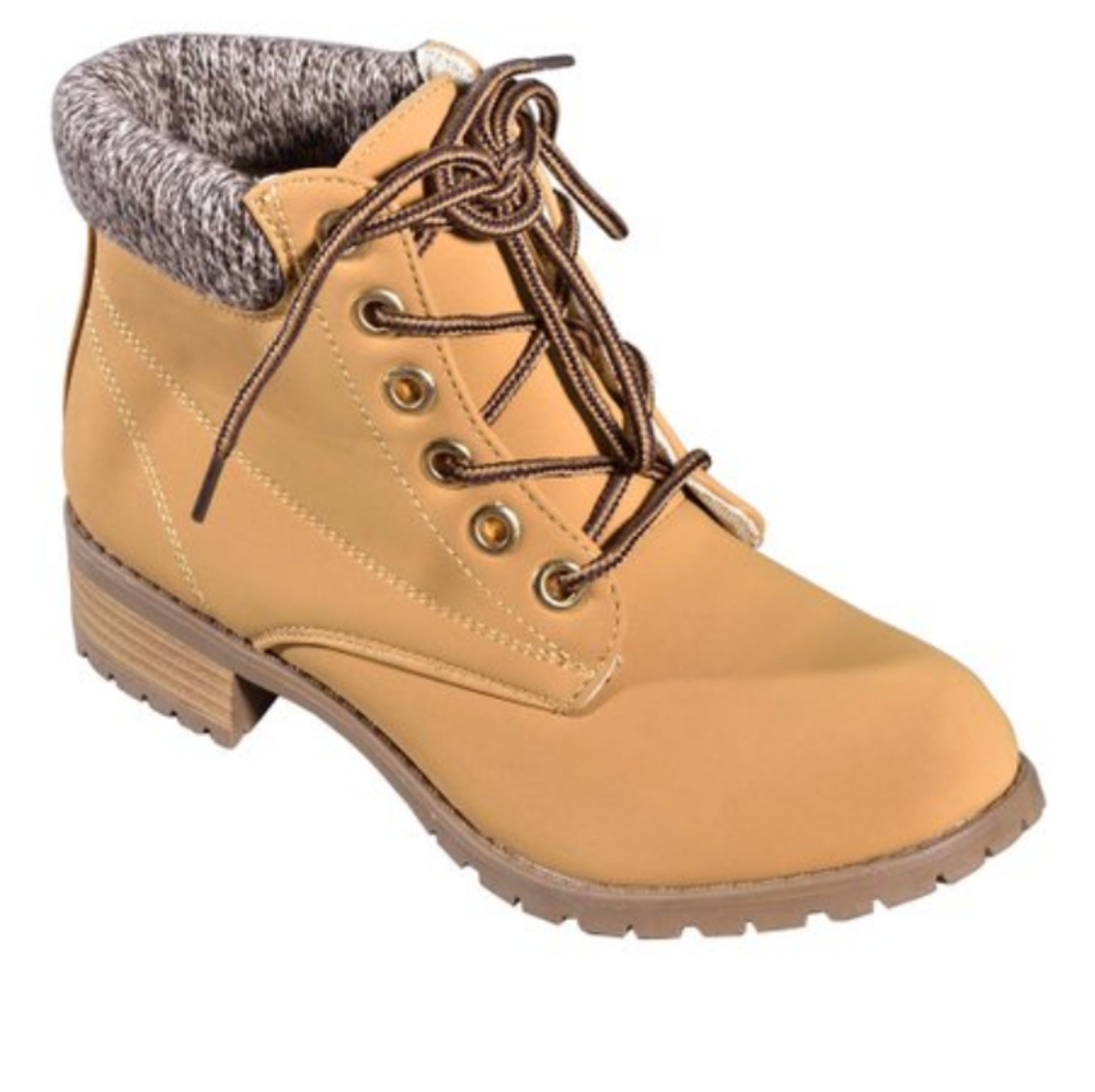 Knit Trim Boot